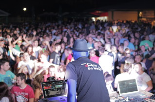 Radio AS FM | Pool Party